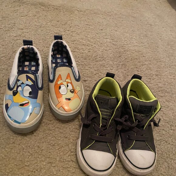 Shoes lot - Picture 2 of 5